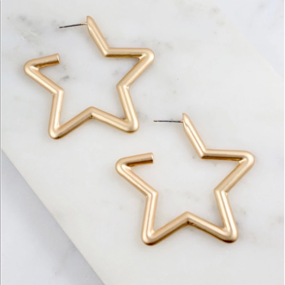 New metal star earrings